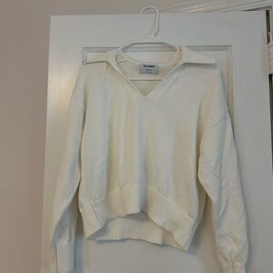 NWOT Old Navy Off-White V-Neck Collared Knit Sweater